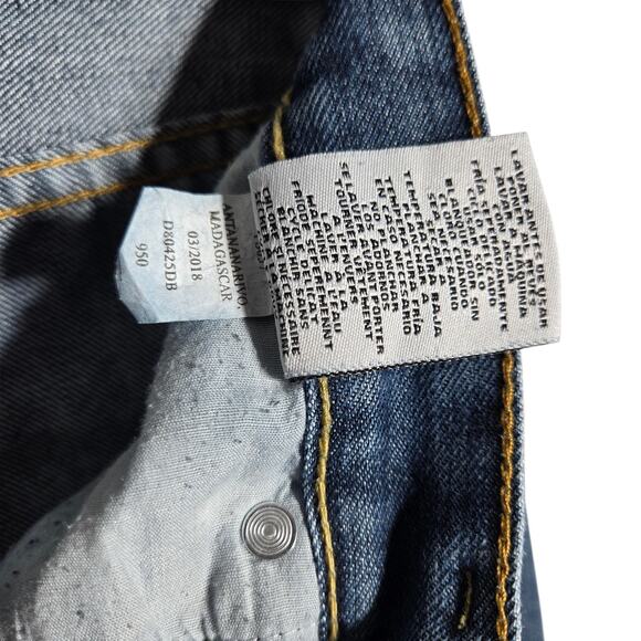 DKNY Mott Straight Jeans Womens 16 Blue Medium Wash Mid Rise Stretch Denim - Picture 10 of 10